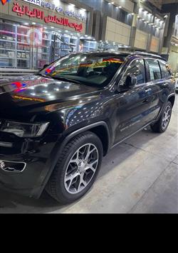 جیپ گراند شیرۆکی